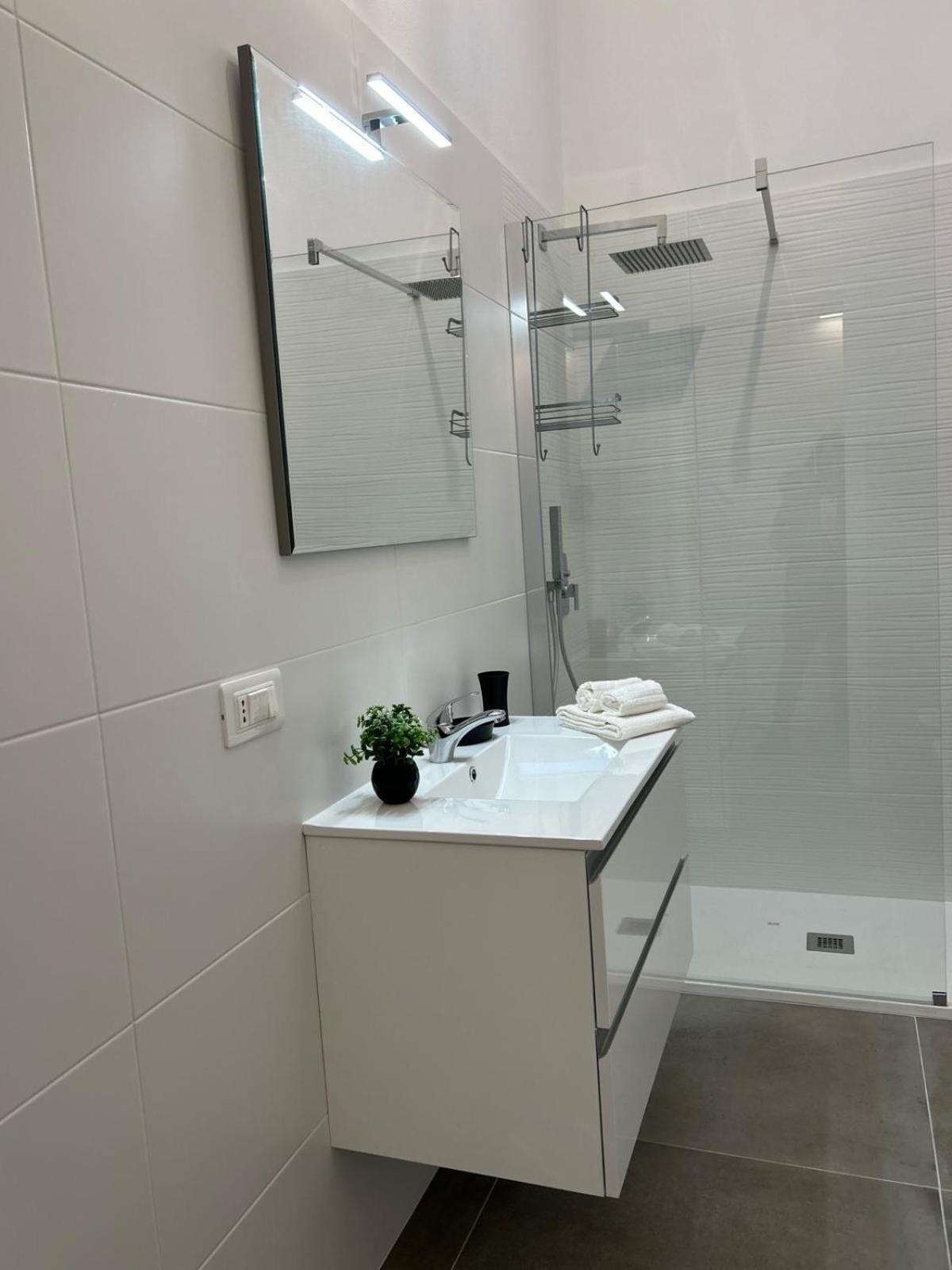Family House Appartement Porto Torres Buitenkant foto